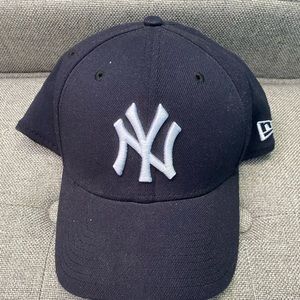 New York Yankees Hat - New Era